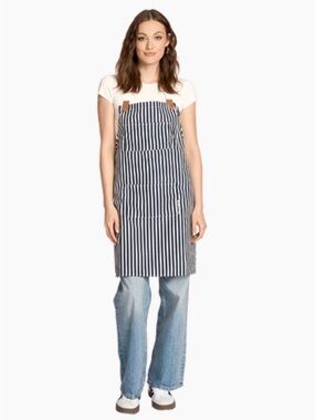 Business and Pleasure Laurens Navy Striped Cooking Apron Brand New